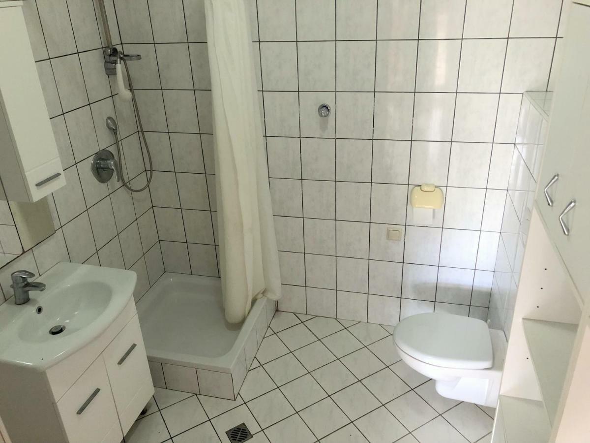 Guesthouse Vila Ruzmarin ชเดรลาตซ์ ภายนอก รูปภาพ