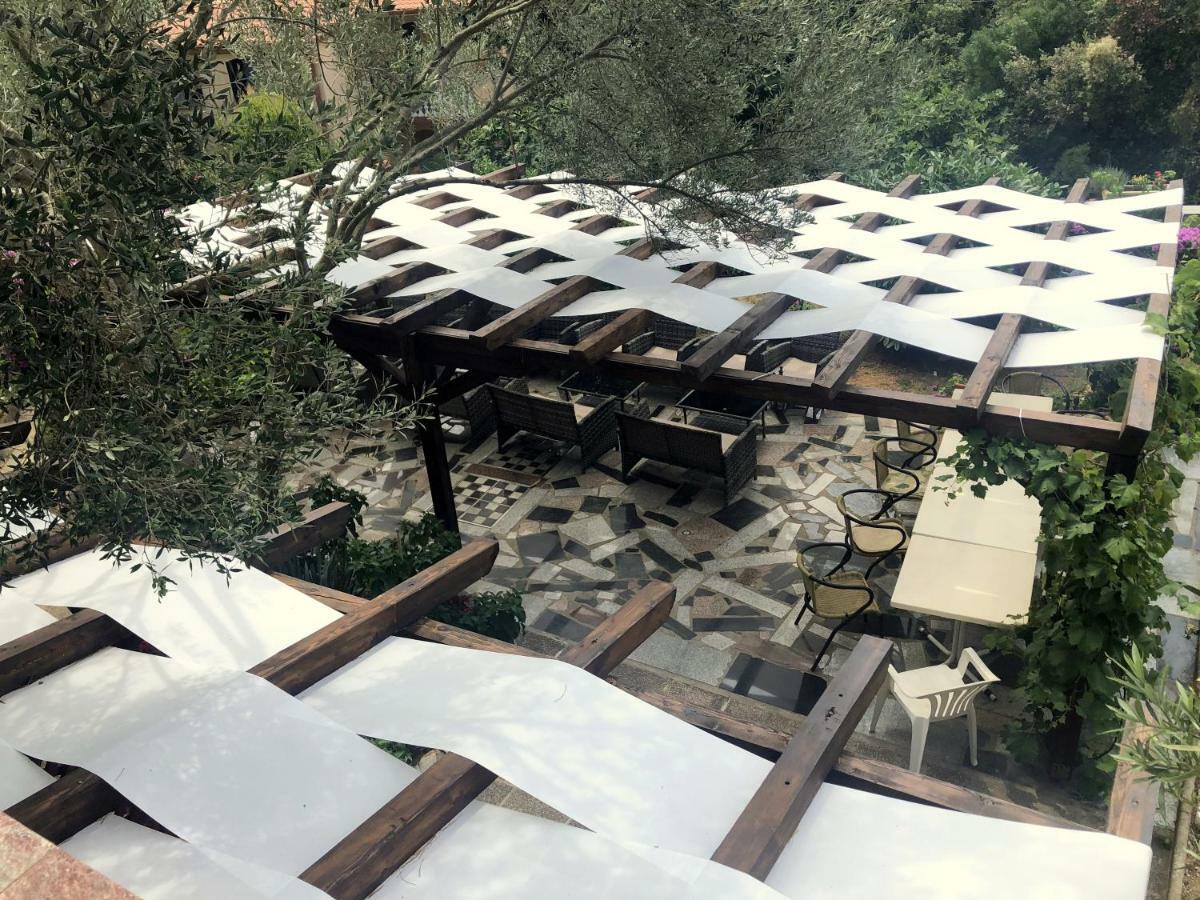 Guesthouse Vila Ruzmarin ชเดรลาตซ์ ภายนอก รูปภาพ